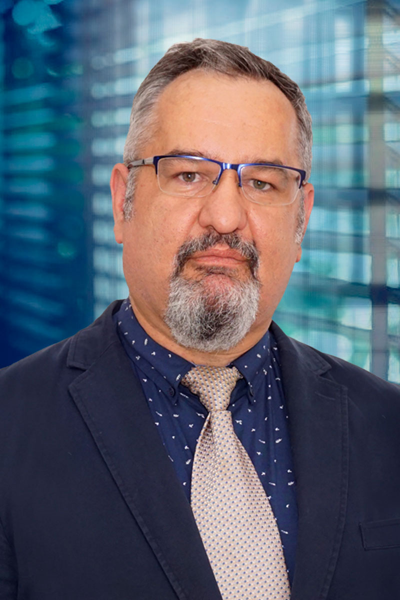 Prof. R. Szczepanowski